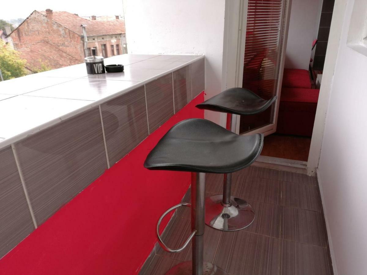 Jednosoban Stan Centar Apartment Pirot Ngoại thất bức ảnh